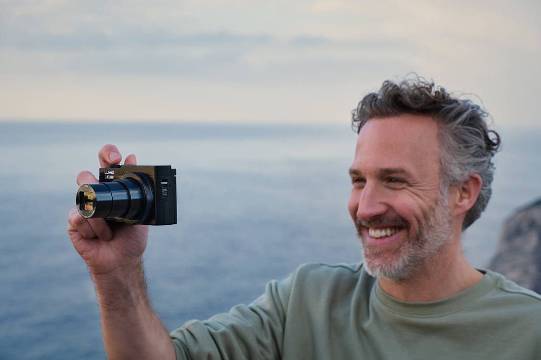 DC-TZ99 ブラック Panasonic DC-TZ99 Lumix kompaktowy aparat podróżny z 30